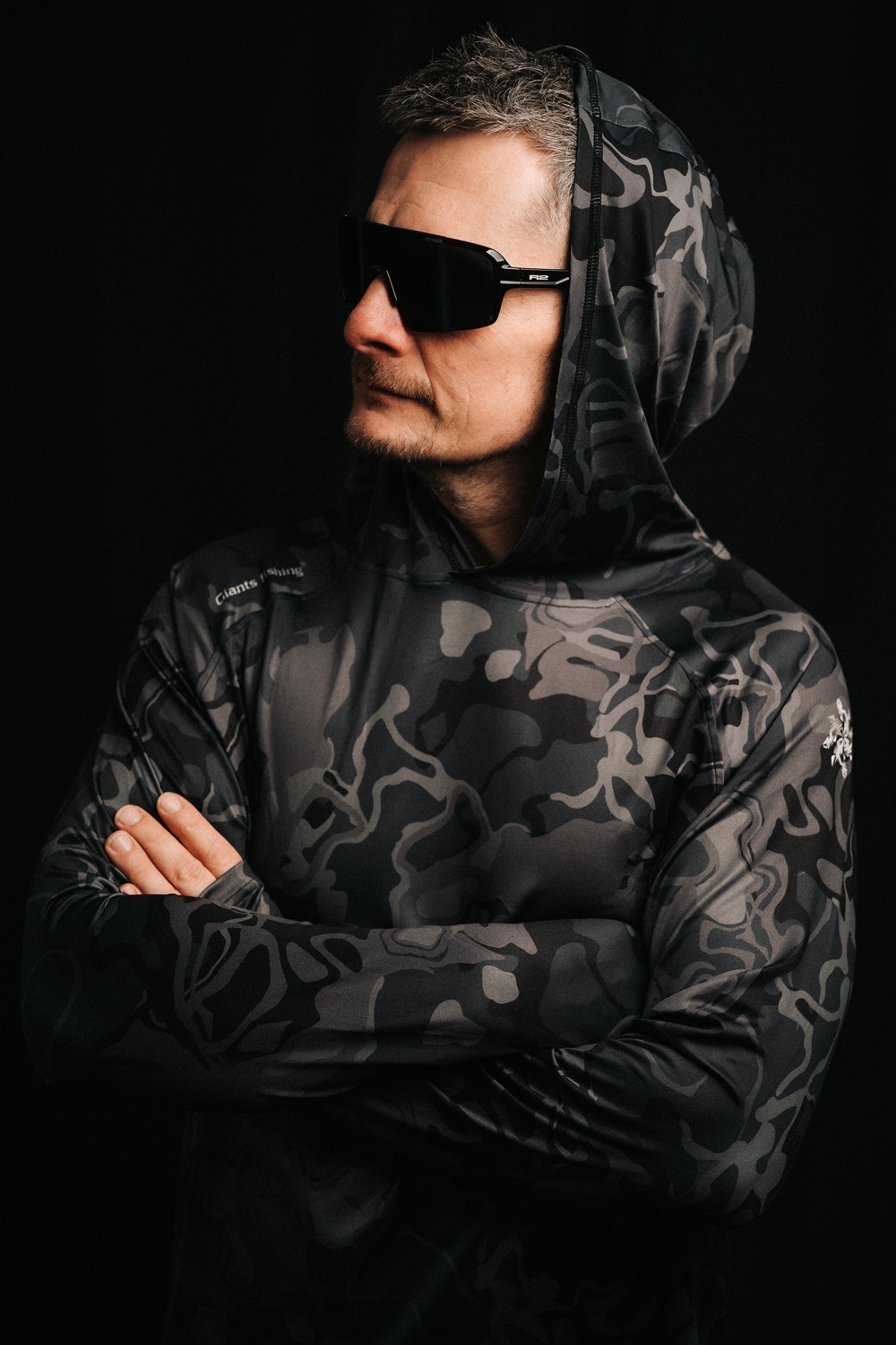 Giants fishing Funkční tričko s dlouhým rukávem UV50+Hoodie Camo Grey