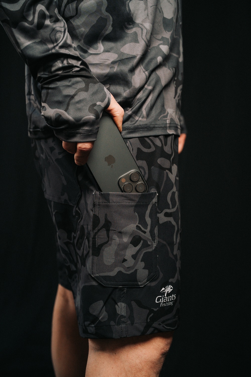 Giants Fishing Kraťasy Shorts Quick Dry UV50+Camo Grey