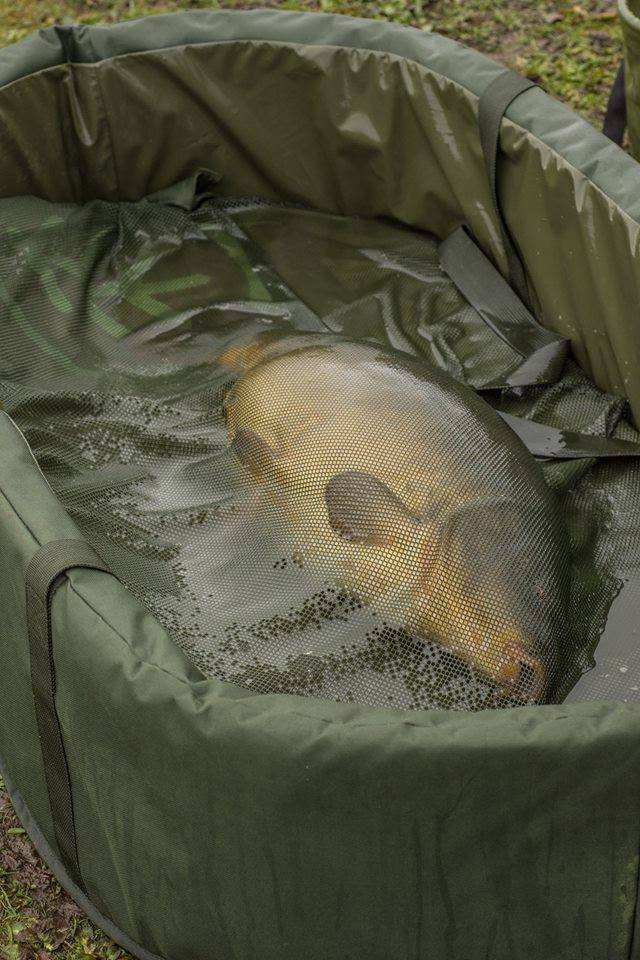 Podložka Wychwood Walled Unhooking Mat