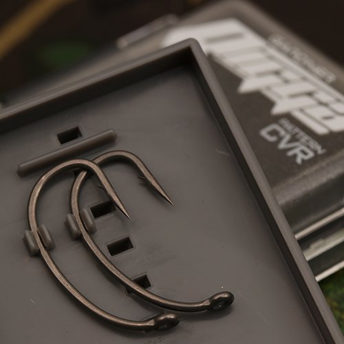 Gardner Háčky bez protihrotu Curved Rigga Hooks (CVR) Barbless