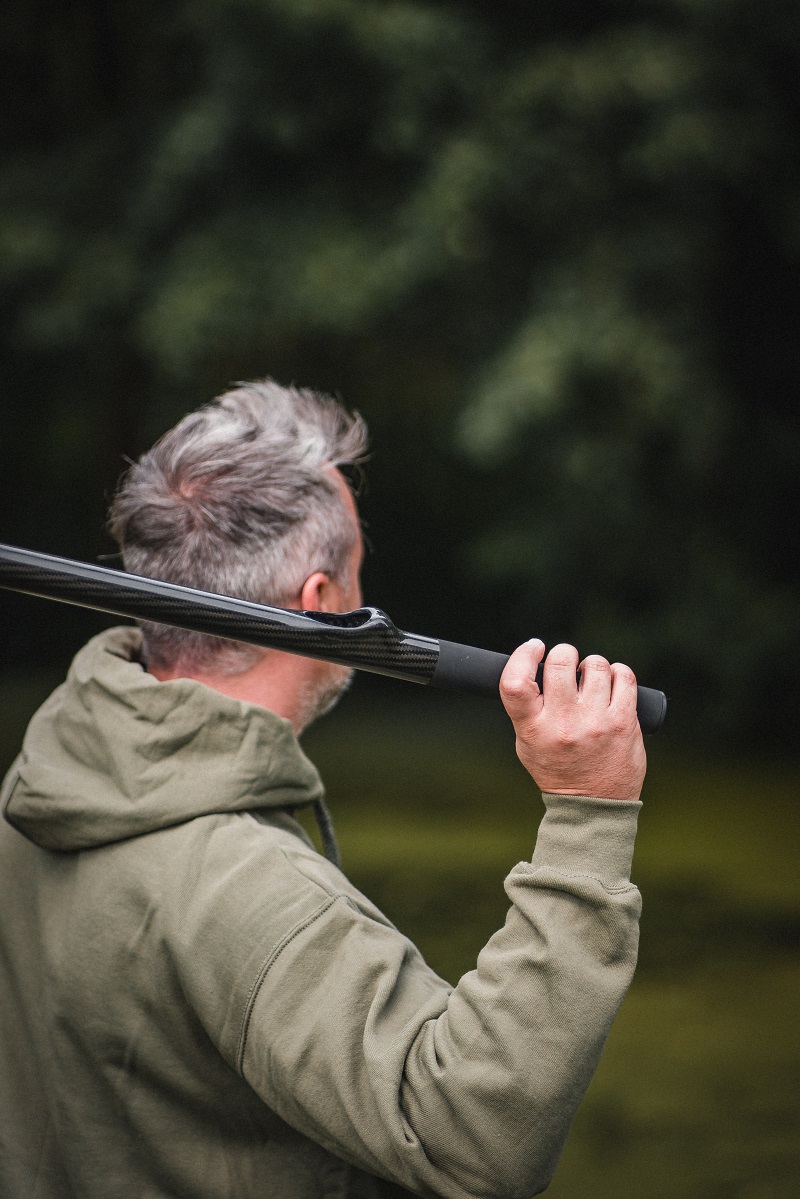 Giants fishing Vrhací tyč Gaube 3K Carbon Baiting Stick 29 mm