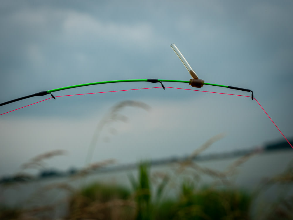 Giants fishing Držák chemického světla Tip Rod Connector SML 5ks