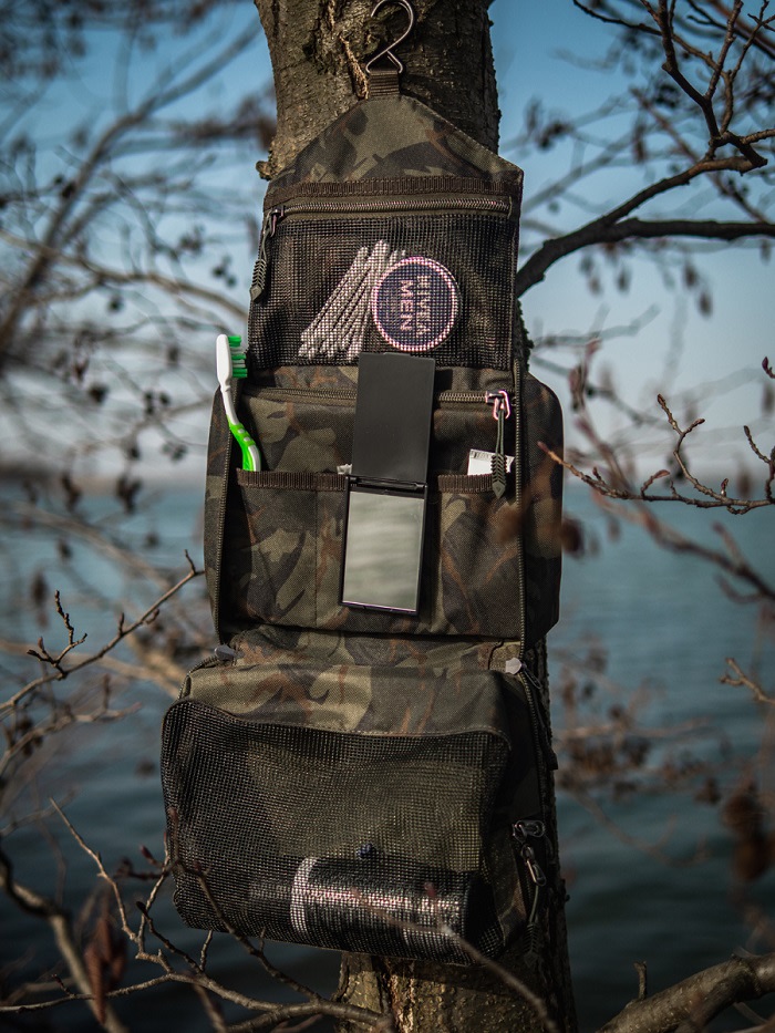 Giants fishing Hygienické pouzdro Wash Bag