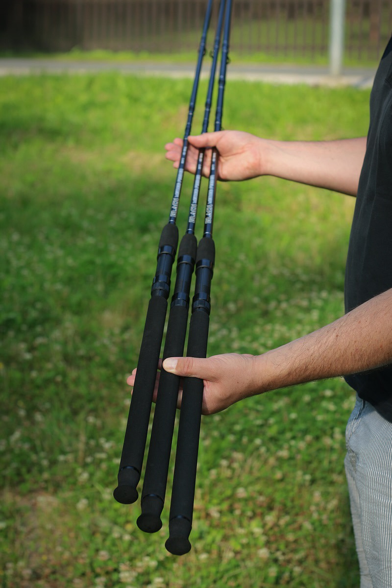 Giants fishing Prut Black Method Feeder 12ft 40-90g