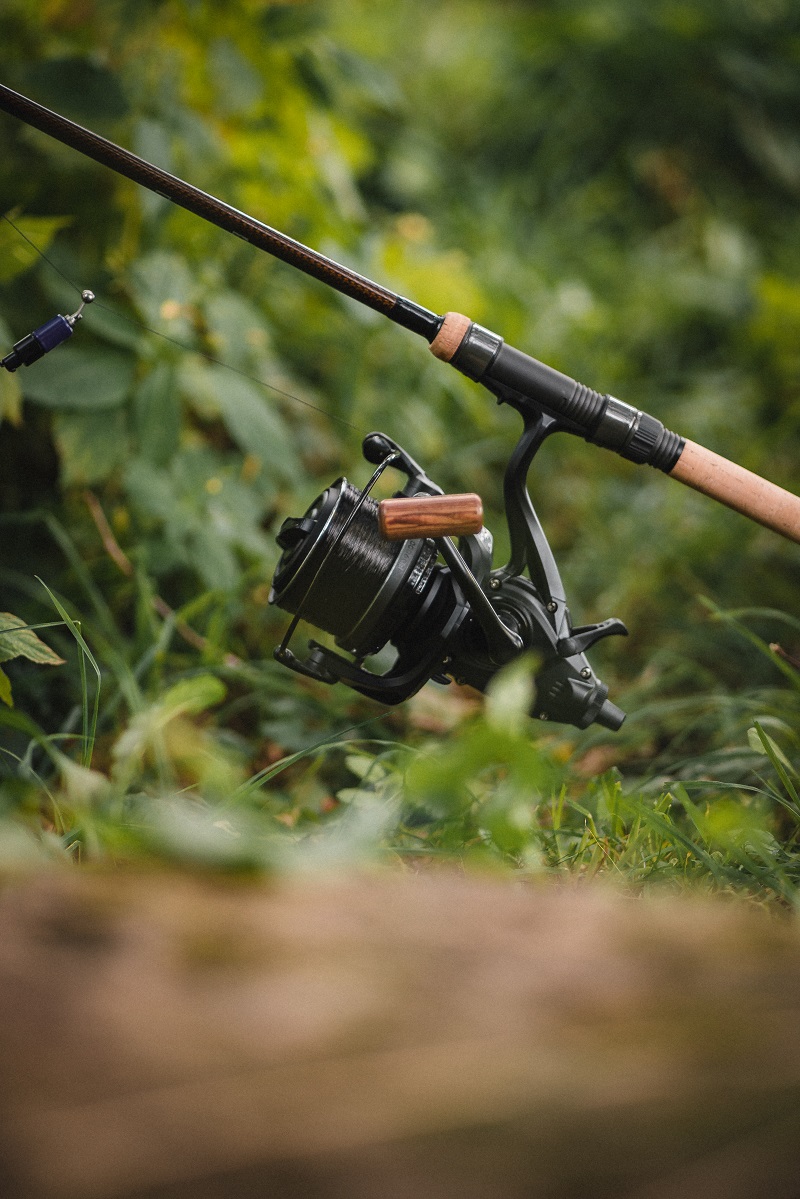 Giants fishing Naviják Deluxe Reel FS 9000 + cívka 10000 ZDARMA!