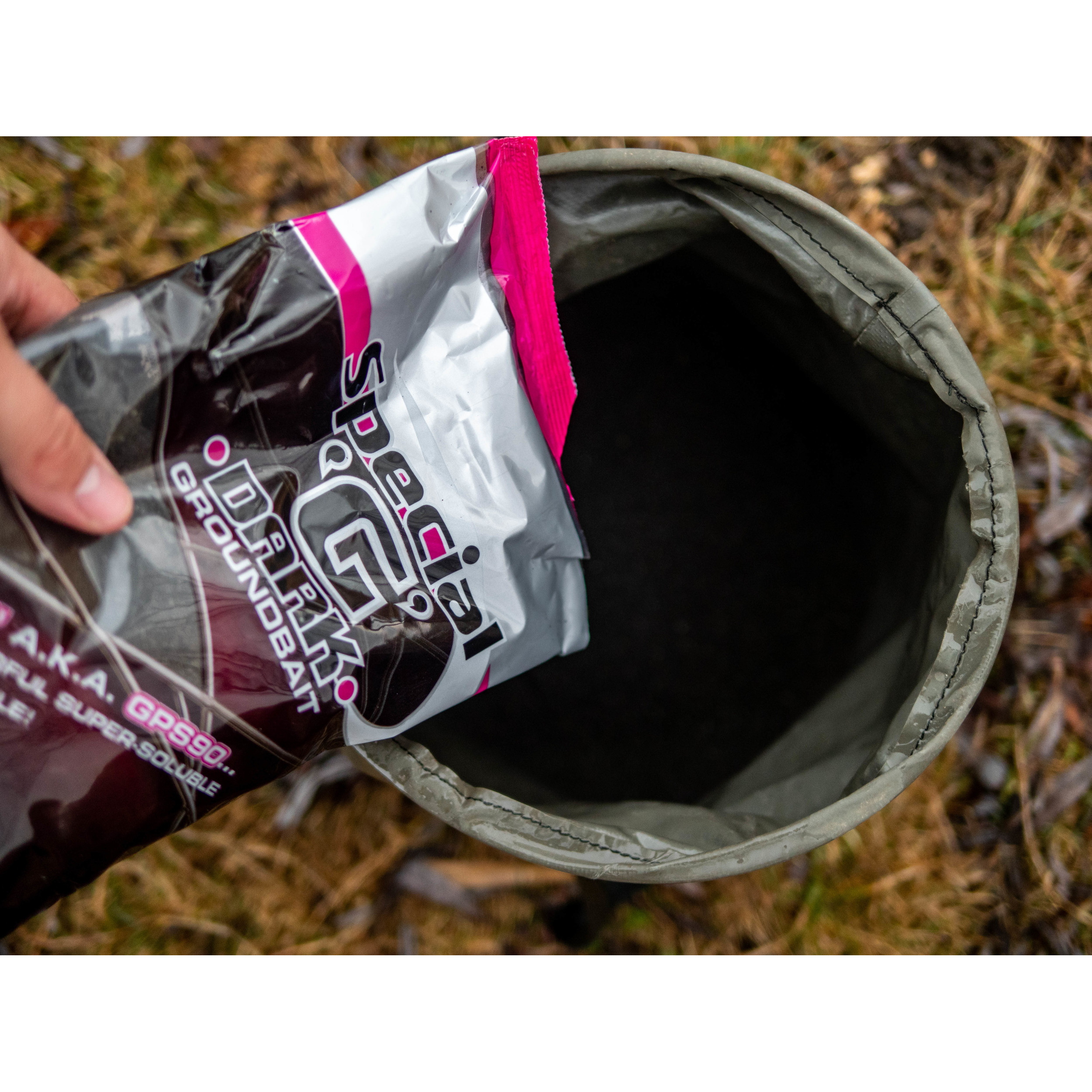 Bait-Tech krmítková směs Special G Dark 1 kg
