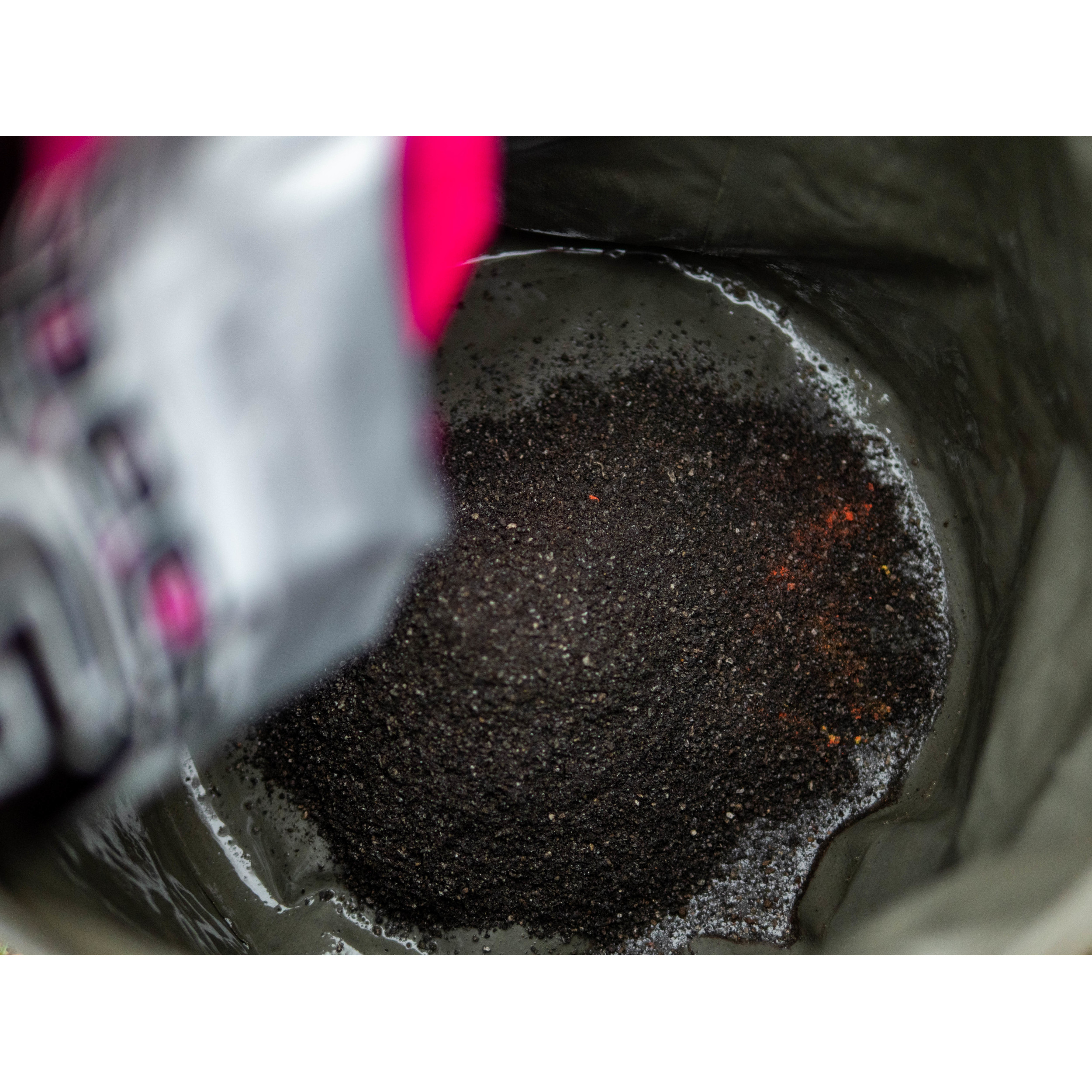 Bait-Tech krmítková směs Special G Dark 1 kg