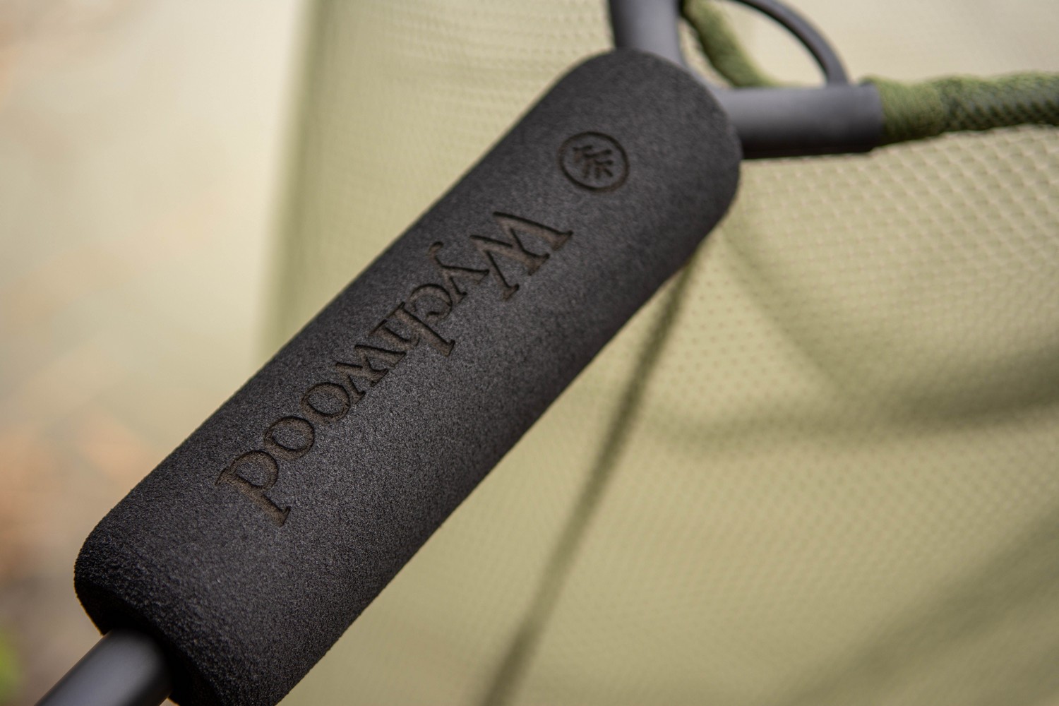 Wychwood Kaprový podběrák Extremis 42inch Landing Net and Handle