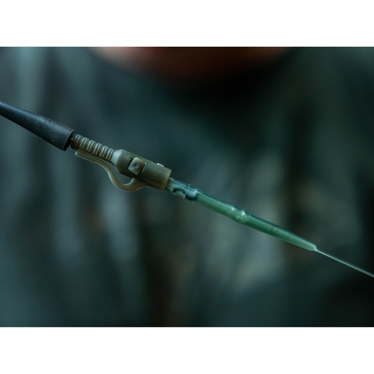 GIANTS FISHING Závěs na boční olovo Standard Lead Clip Green 10ks