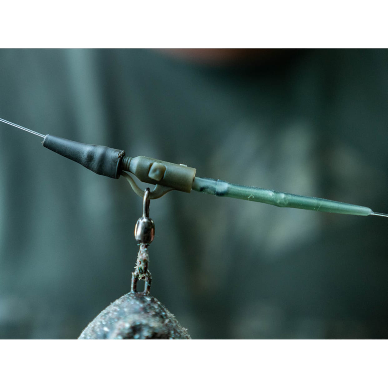 GIANTS FISHING Závěs na boční olovo Standard Lead Clip Green 10ks