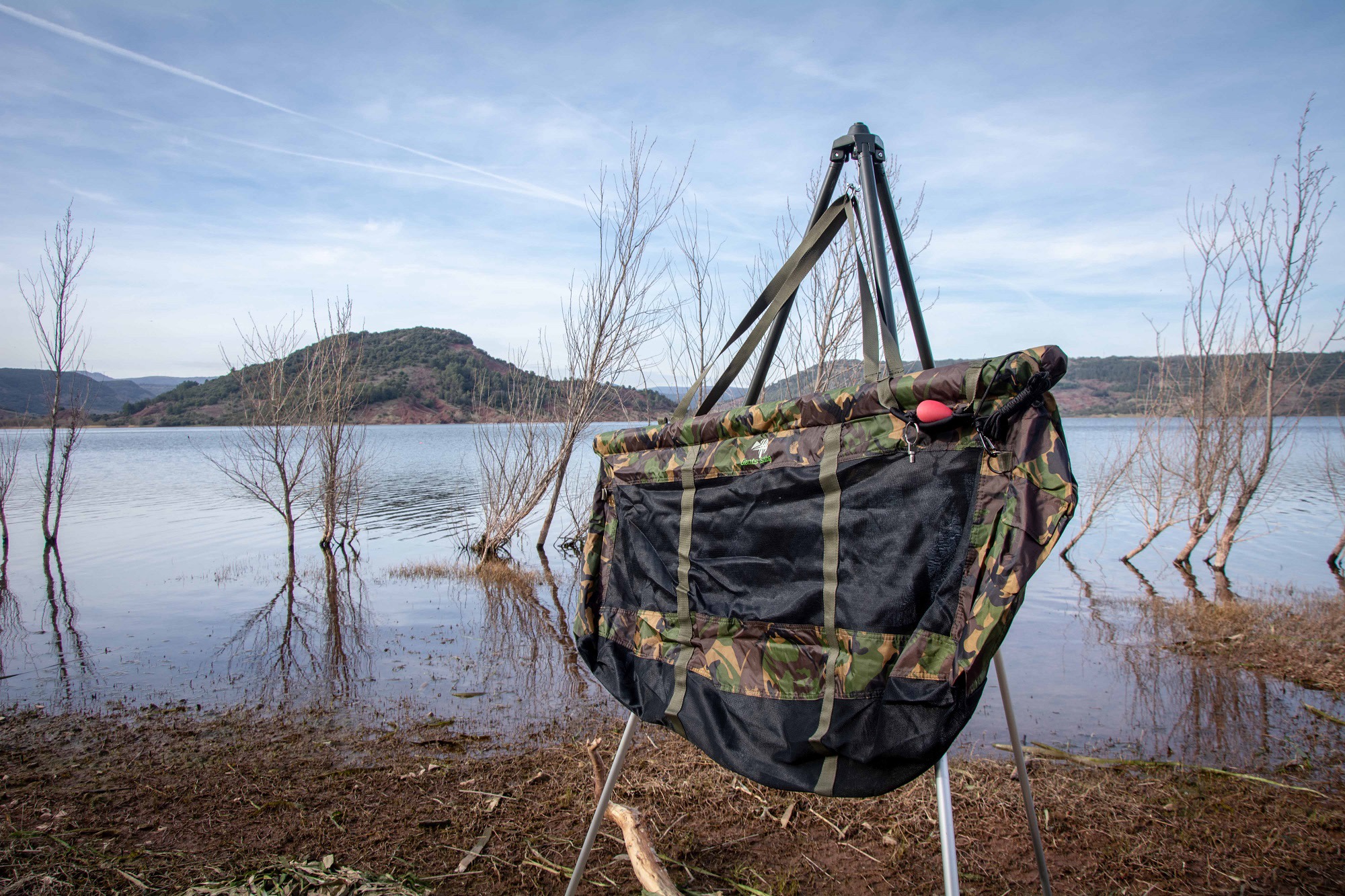 Giants fishing Vážící sak plovoucí Weigh Sling Floating Luxury Camo XL