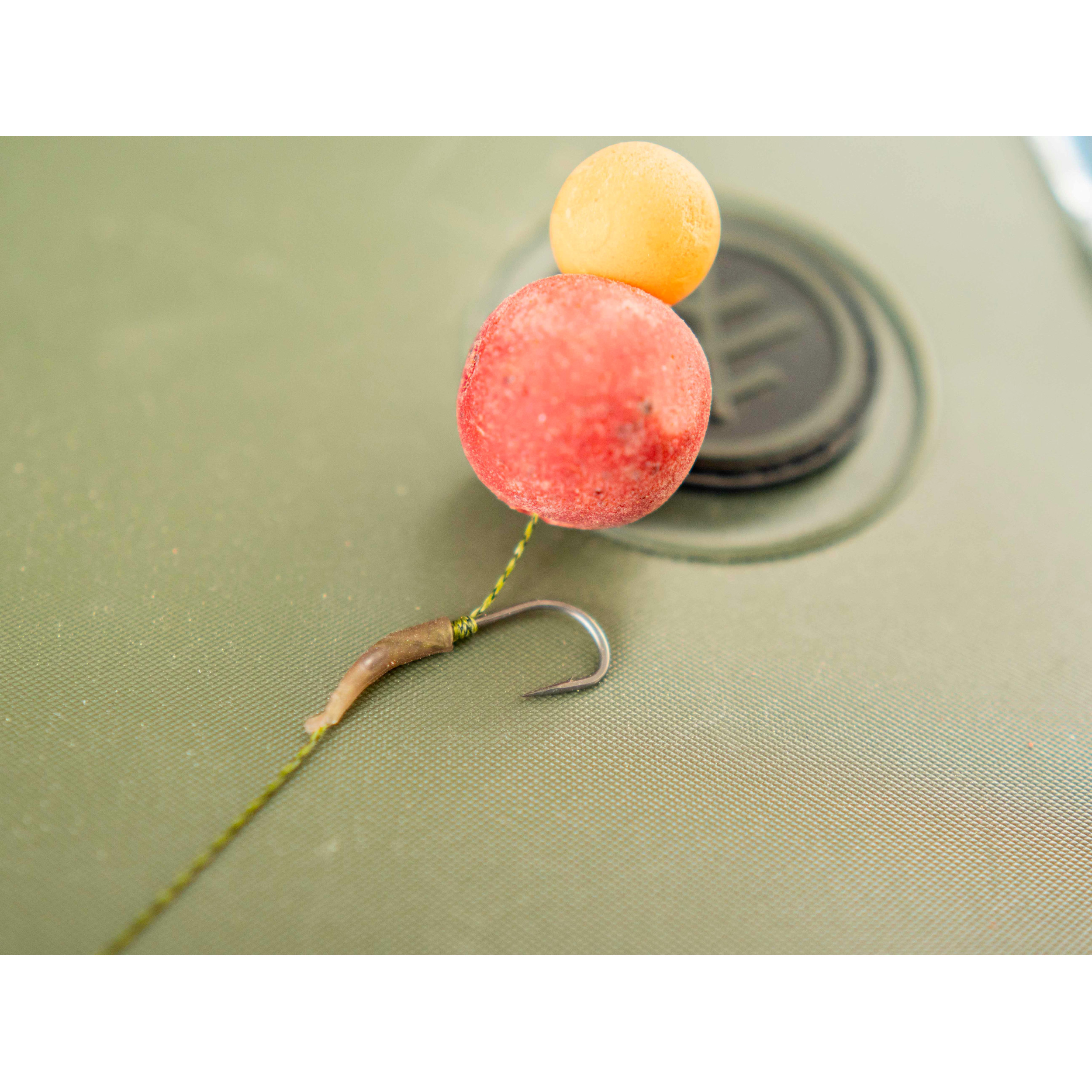 Giants fishing Rovnátka na háček Line Aligner Long Shank Large Brown (Hook 2-6) 10ks