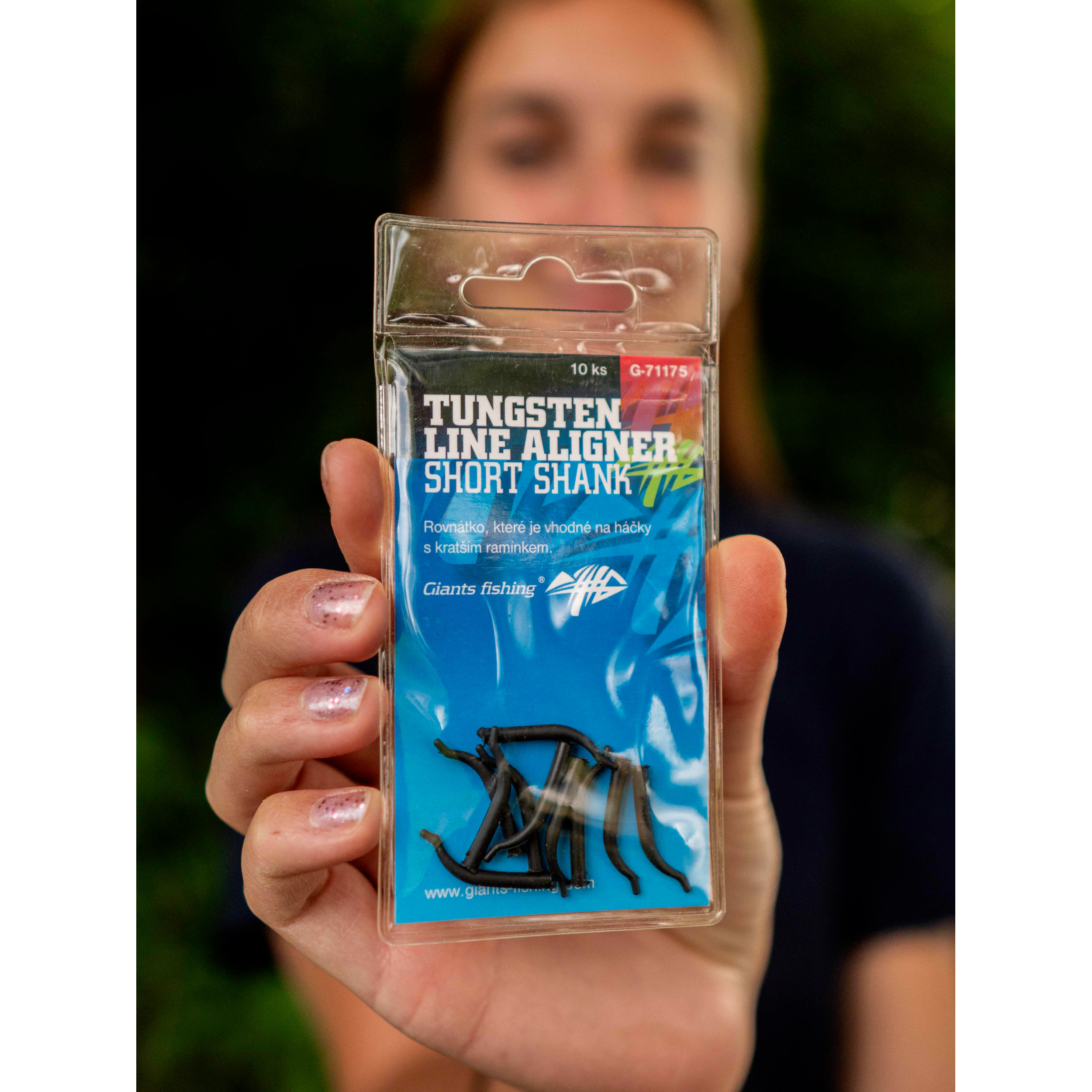 Giants fishing Rovnátka na háček Tungsten Line Aligner Short Shank cize 6-12/10ks