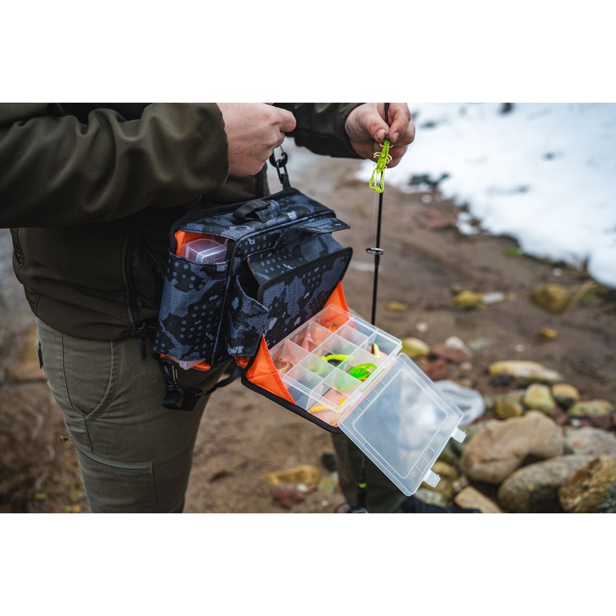 GIANTS FISHING Vláčecí ledvinka Spinning Waist/Leg Bag