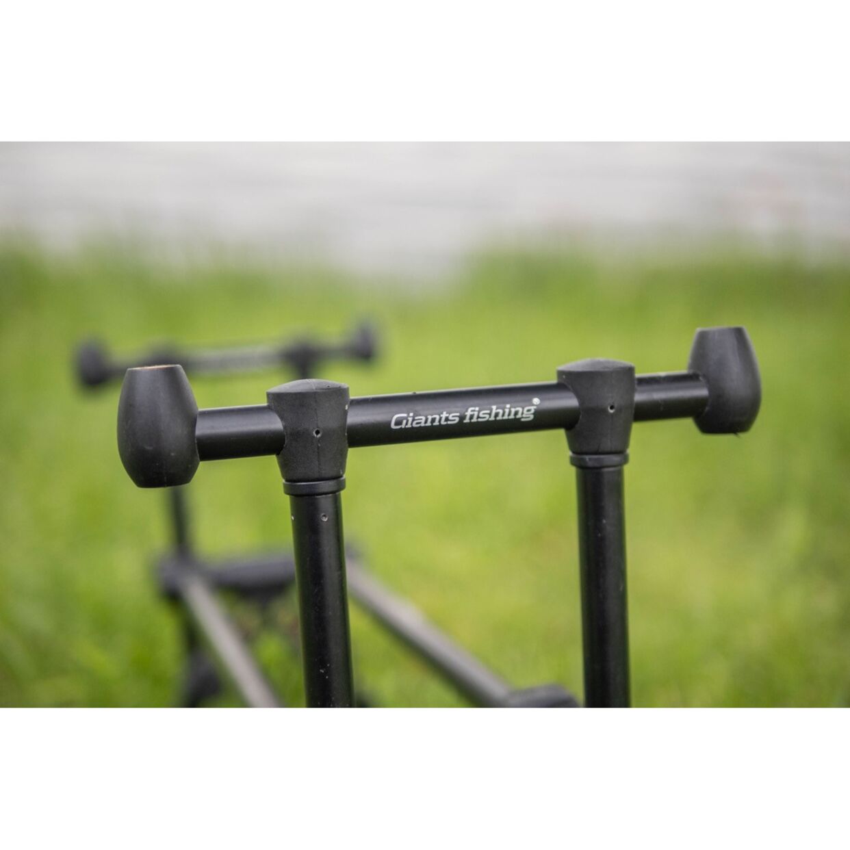 GIANTS FISHING Hrazdy k stojanu Luxury Rod Buzz Bar 2 Rods (2ks)